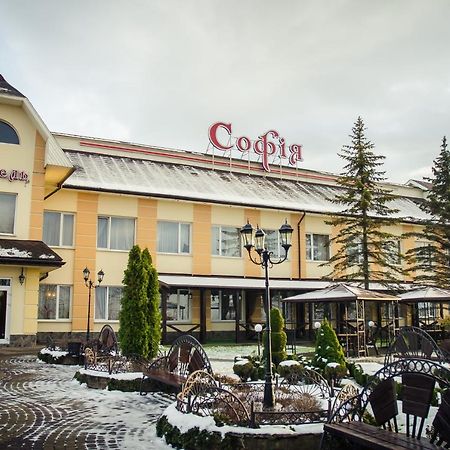 Готель Софія Dolyna 外观 照片